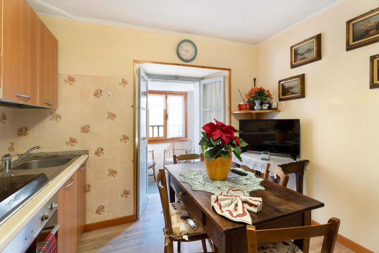 Апартаменты A Casa Di Elda Санта-Мария-Маджоре Экстерьер фото